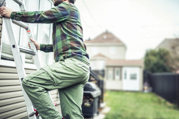 Affordable siding repair and maintenance services in Rugby, ND